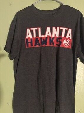 Majestic Men's Atlanta Hawks Game Face Short-Sleeve T-Shirt Red, Medium